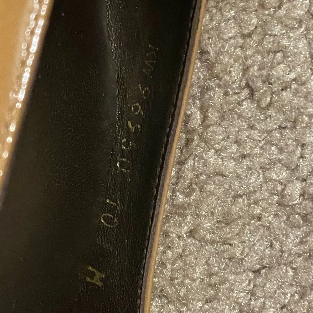 Designer Shoes - Picture 6 of 7
